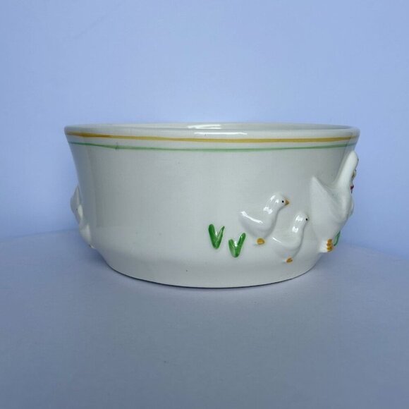 Ribbon Geese Bowl And Pitcher Ceramic Set Vintage Treasure Craft USA - Picture 3 of 15
